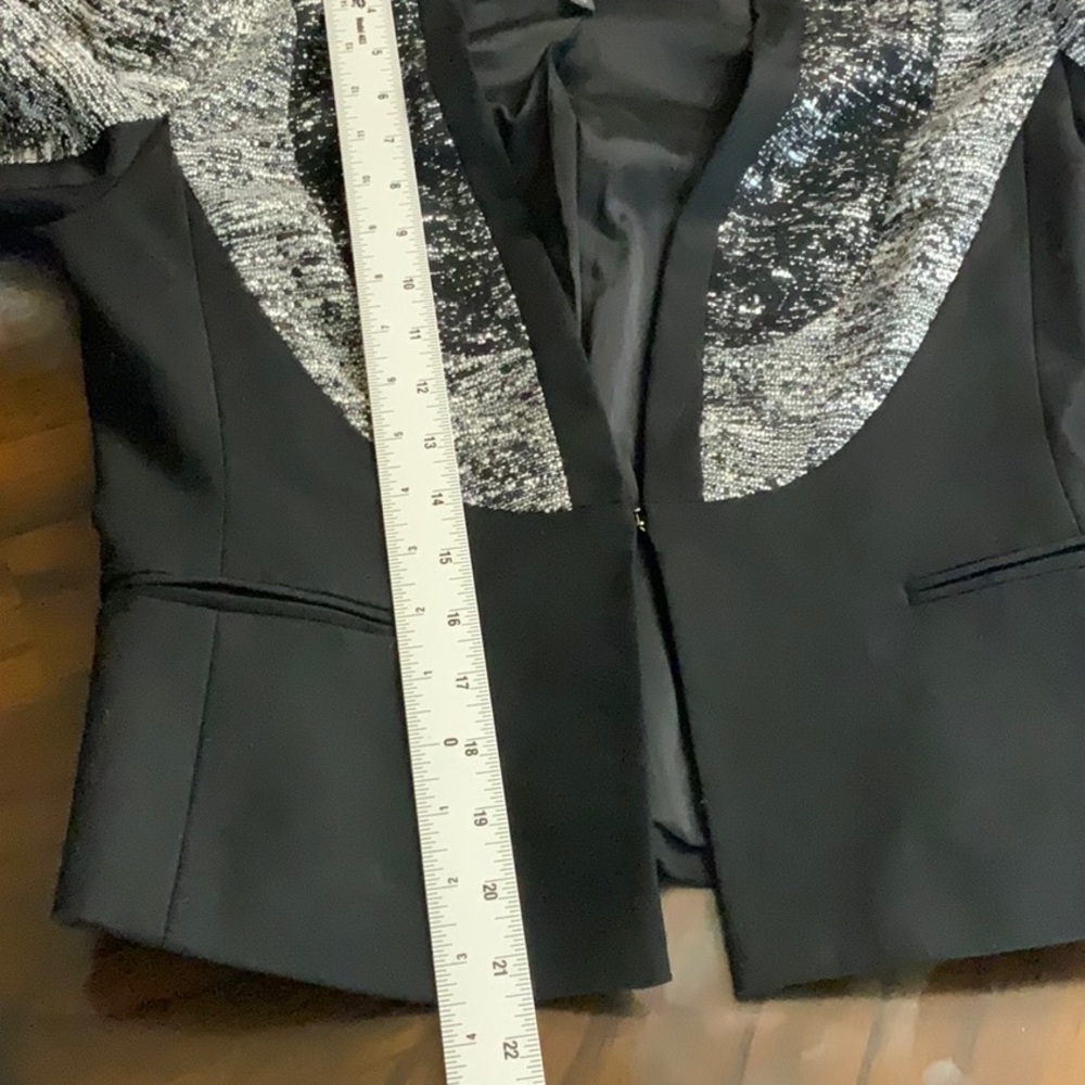 BCBGMaxAzria Black and Textured Gray Suit Jacket - Picture 10 of 10